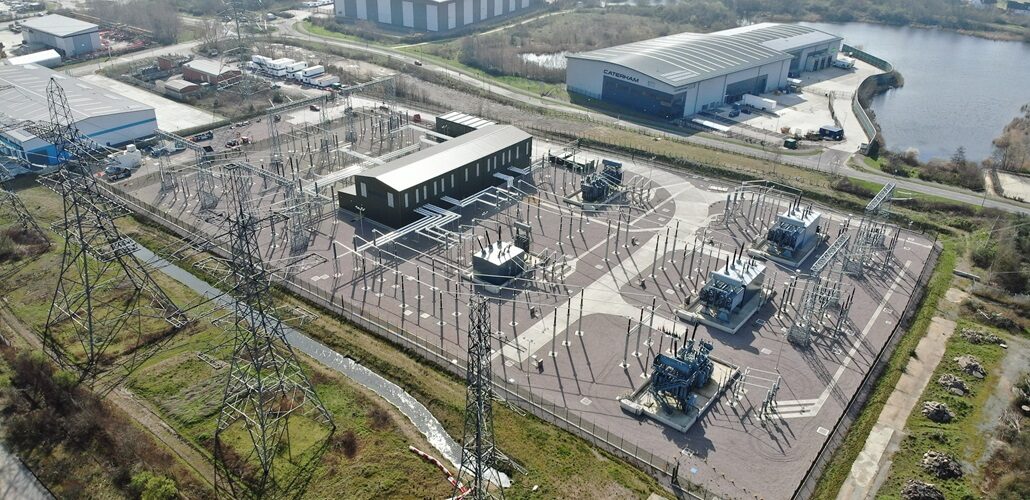 国家电网新变电站投入运营 New National Grid substation operational