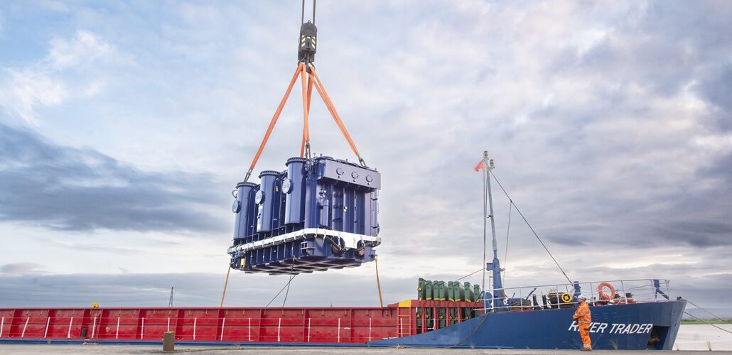 174-tonne transformer arrives at Bridgwater substation 174-tonne transformer arrives at Bridgwater substation