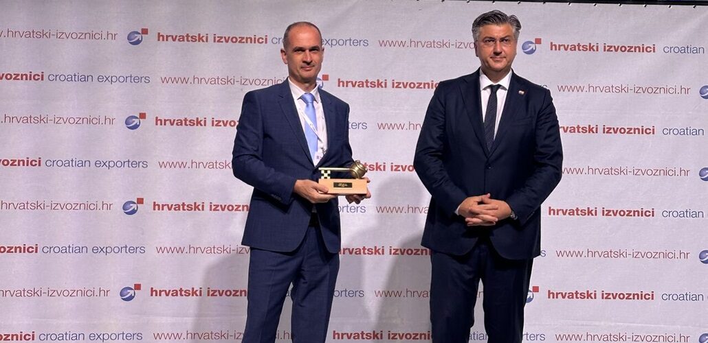 Končar D&ST receives best exporter award Končar D&ST receives best exporter award