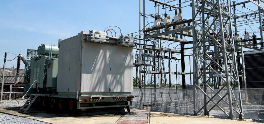 South African wind farm operates via mobile transformer