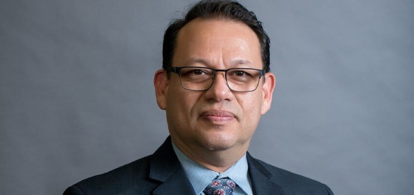 Diego M. Robalino – Global Industry Director for Transformers, Megger