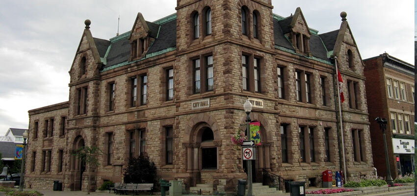 Woodstock City Hall, Ontario closed down due to transformer fire 39a27618f1dc54b80987c6706135e6b7