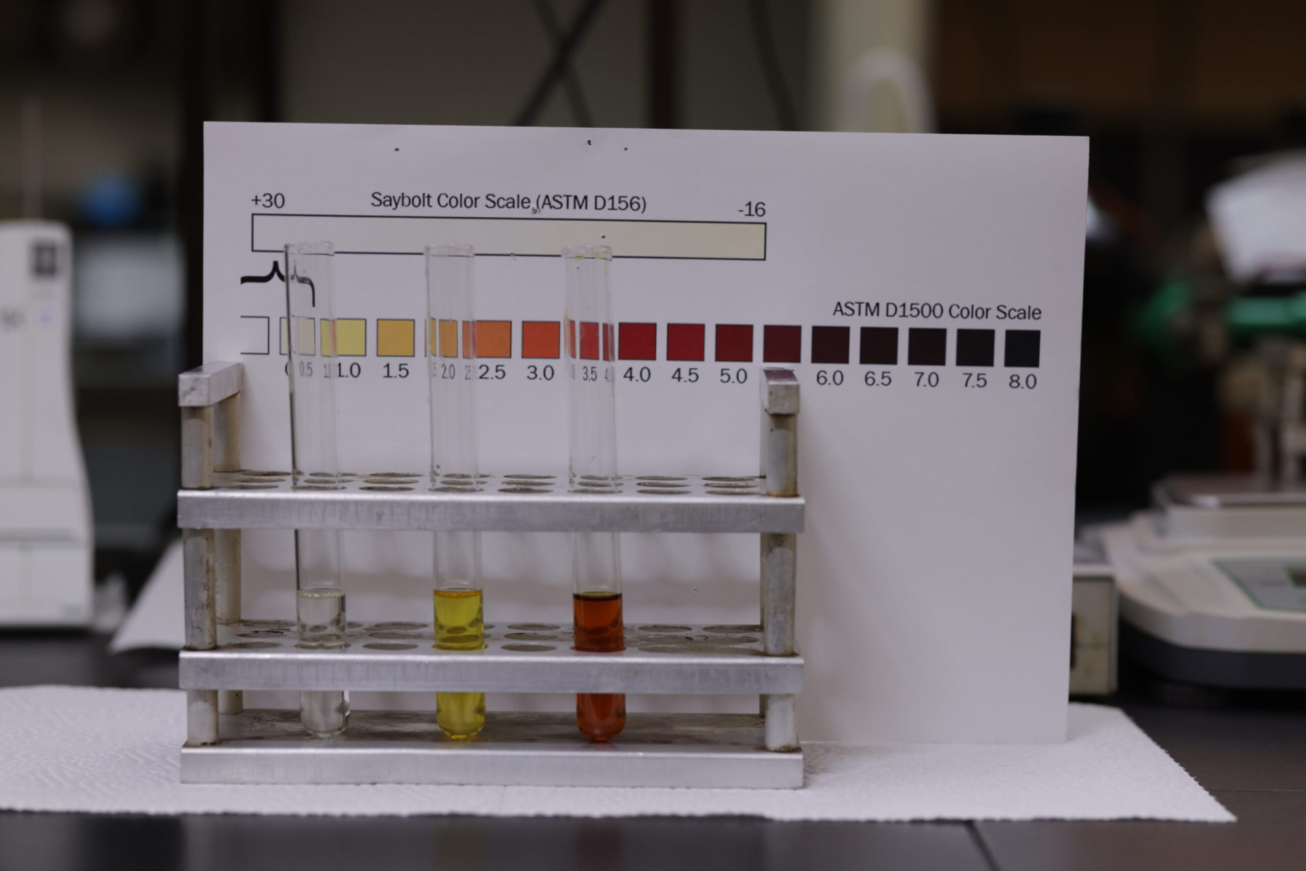 Insulating liquids test – lesson #6: Breakdown voltage tests