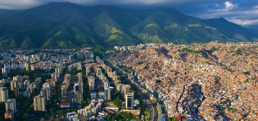 Venezuela´s fragile power grid partially restored