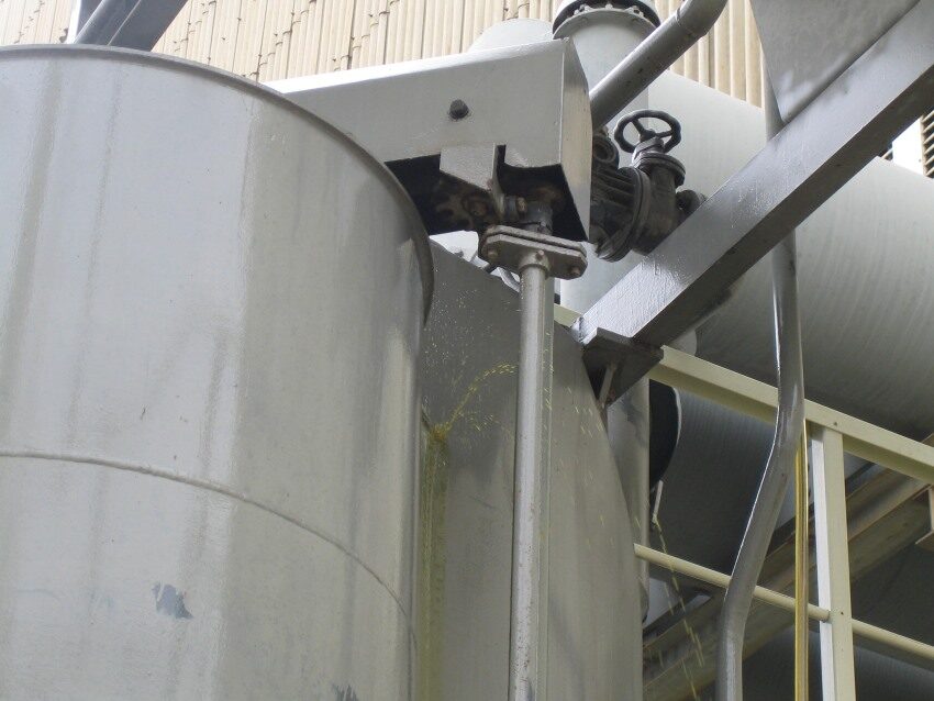 Saving 1 million liters of insulation liquids Saving 1 million litres of insulation liquids
