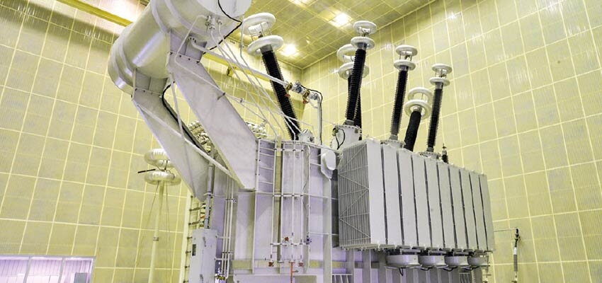 Phase-shifting autotransformer