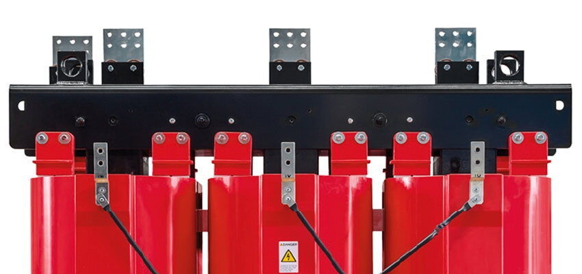 Mobile HV source for on-site insulation testing on dry-type transformers
