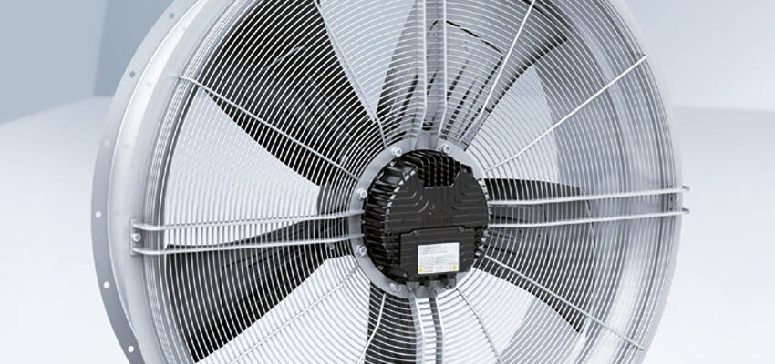 Rugged fans for oil-cooled transformers