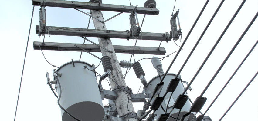 Almost 700 lose power in Fairhaven, Massachusetts 9415f9bcd76598f9c08127db1641b596