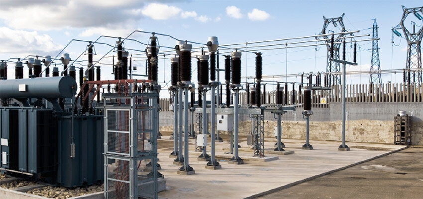 Transformer bushing monitoring