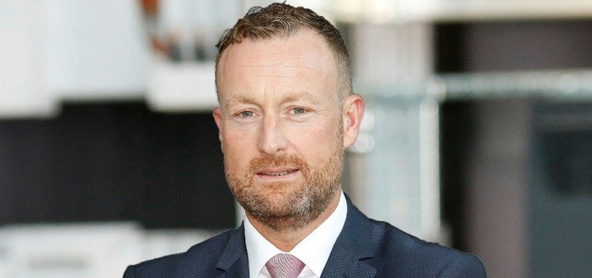 Expansion of MR management team to include Holger Michalka