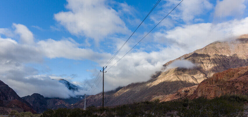 Argentina restarts work on stalled 500 kV transmission project