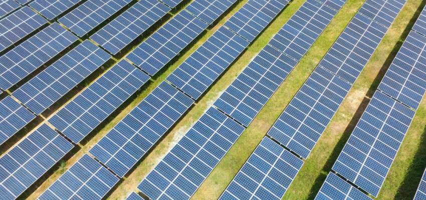 布隆迪第一个公用事业规模的太阳能发电厂 Burundi-Gitega_solar-power-plant