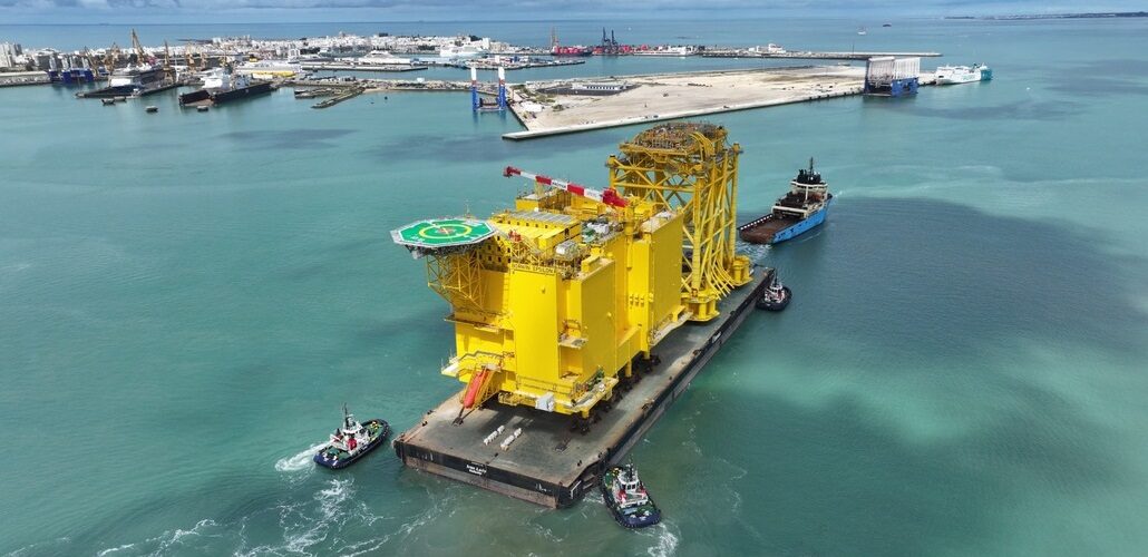 900 MW BorWin Epsilon sets sail from Spain Dragados Offshore_image002