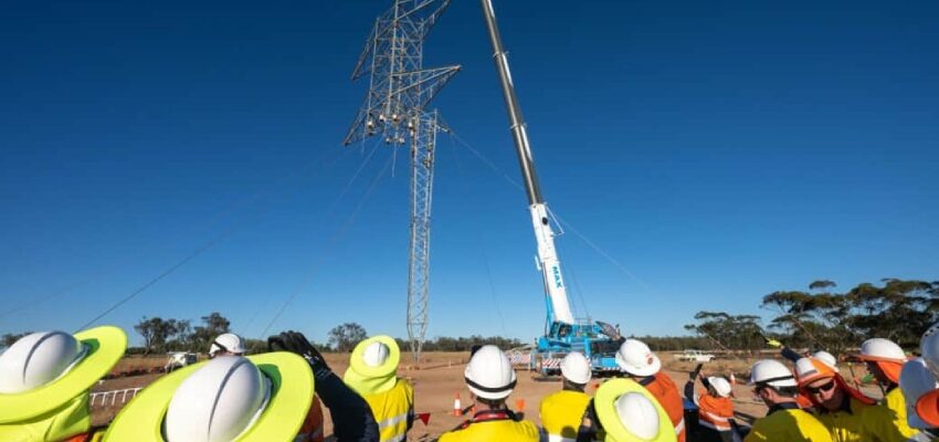 Australia’s $1.8 B EnergyConnect project commenced EnergyConnect tower installation Transgrid