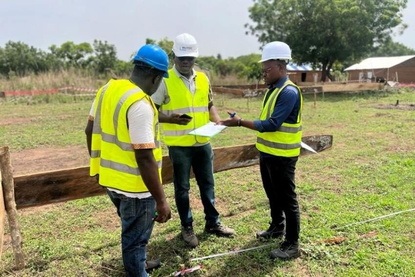 Mini-grids for rural areas in Benin Mini-grids for rural areas in Benin