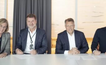 Equinor and Hitachi Energy agreement signing