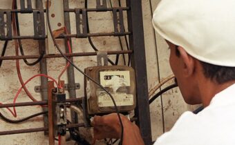 Eskom illegal electricity connections