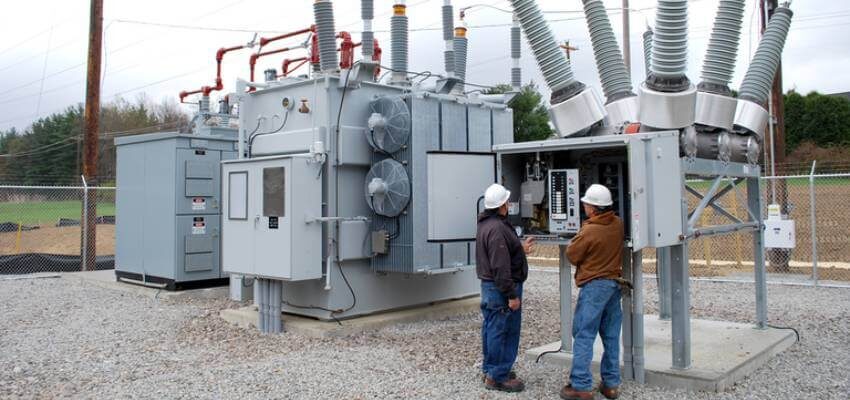 FirstEnergy prepares transmission system for summer FirstEnergy inspection