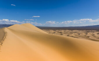 China plans huge wind and solar power rollout in Gobi desert Gobi desert renewables project