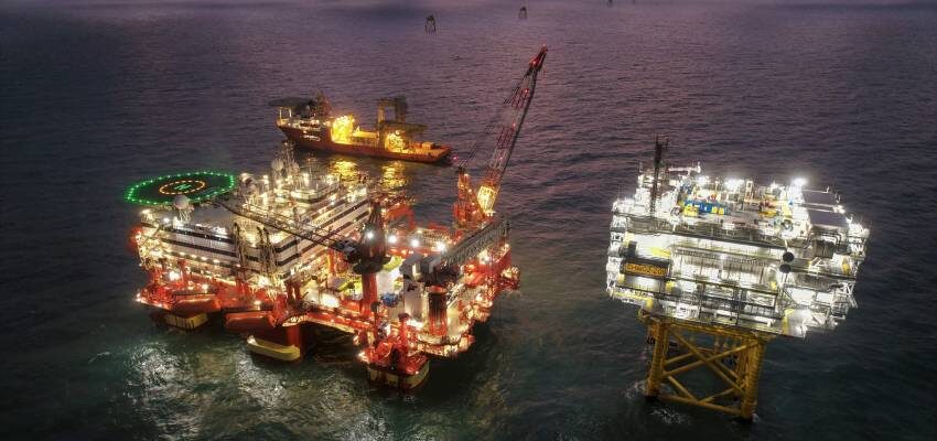 Ørsted测试第二个大彰化海上变电站 900 MW Greater Changhua wind farm