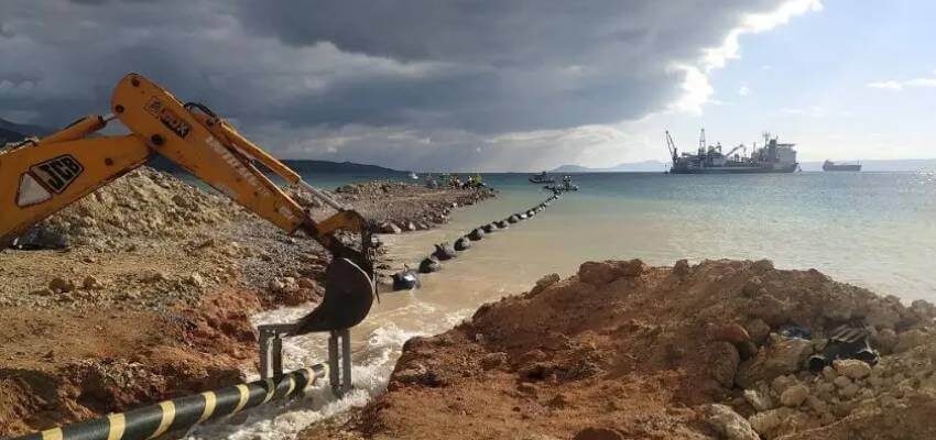 希腊测试伯罗奔尼撒-克里特岛的连接 Greece_undersea-AC-cable