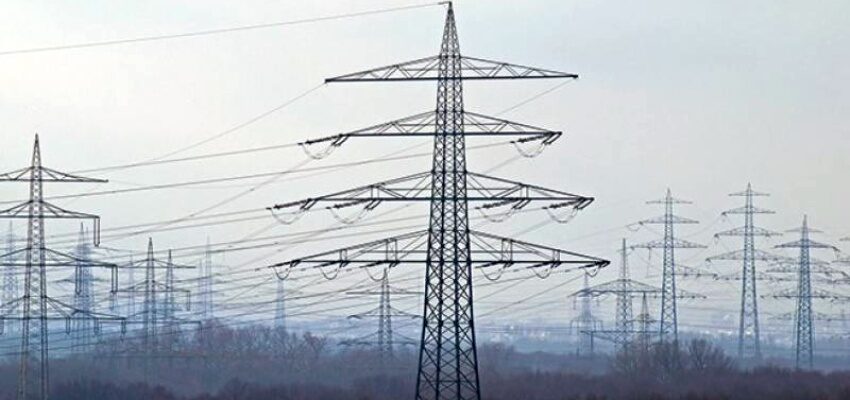 Pakistan gets additional power supply from Iran Gwadar gets additional power