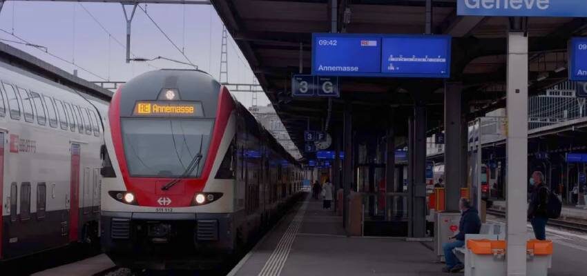 Hitachi ABB Power Grids help sustainable mobility in Switzerland HAPG railway 850x400