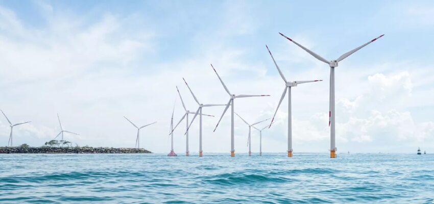 日立能源解决方案助力中国海上风电加速发展 Hitachi Energy Oceaniq transformers and switchgear