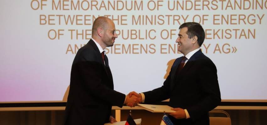 Uzbekistan’s Ministry of Energy signs MOU with Siemens Energy MOU signing