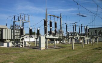 Monitoring, diagnostics and drying of transformer oil online