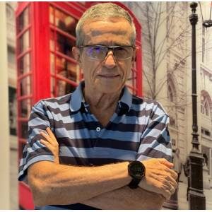 Orlando Giraldo - 300 x 300 px
