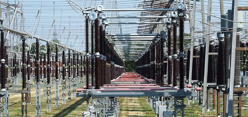 Ramping up transmission capacity in southwest Germany Pulverdingen_380kV GE Renewable Energy