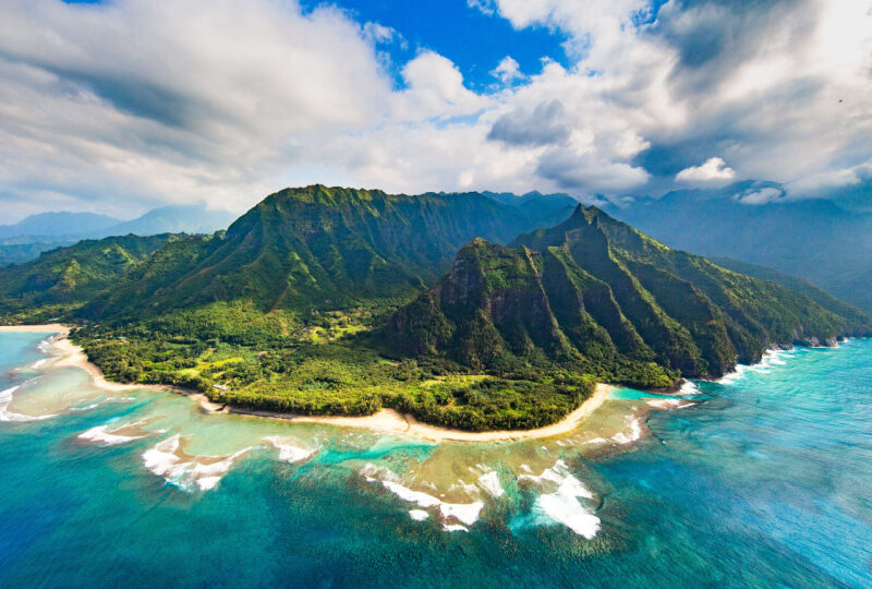 Transformer failure knocks out power to Kauai Transformer failure knocks out power to Kauai