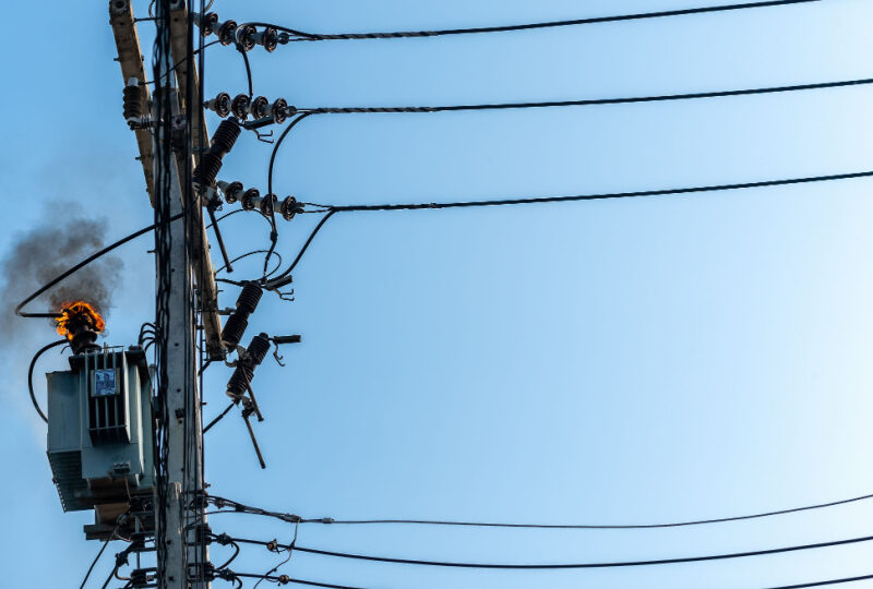 Xcel Energy transformer explosion causes power outage Xcel Energy transformer explosion causes power outage
