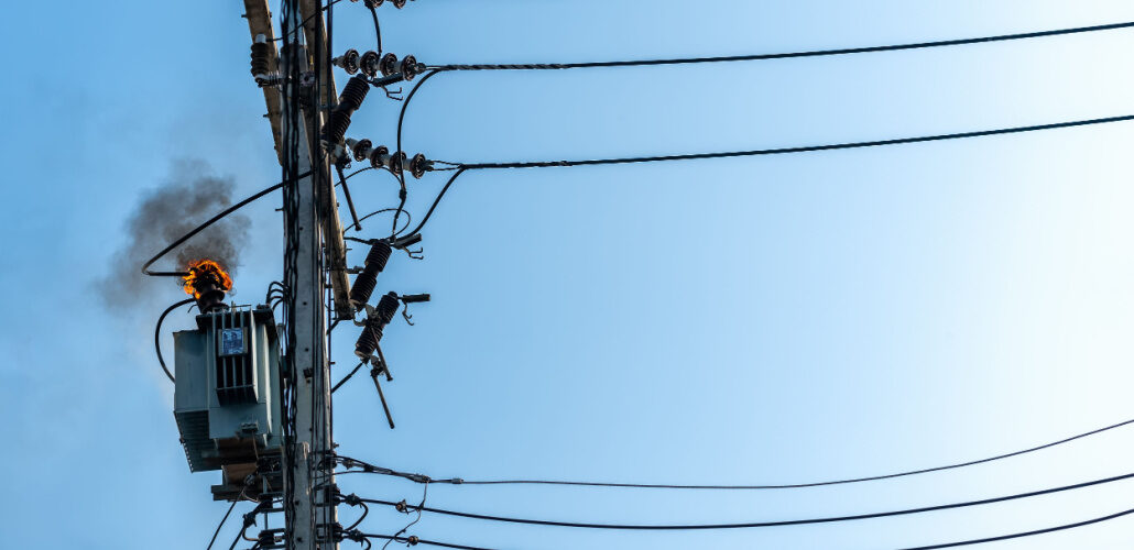 Transformer explosion disrupts power in Florida Transformer explosion disrupts power in Florida