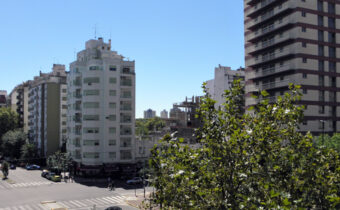 Substation fire leaves thousands without electricity in Argentina