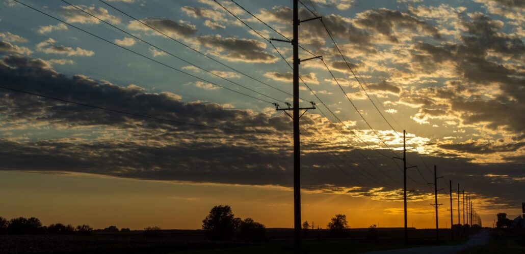 US transmission line starts operation 13 years after approval US transmission line starts operation 13 years after approval