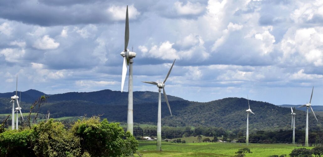 昆士兰州300 兆瓦风电项目获批 Permit given for 300 MW wind project in Qld