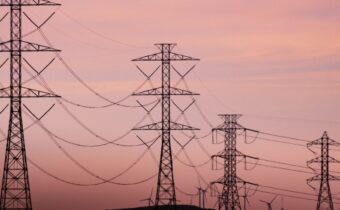 FERC approves new transmission siting procedures