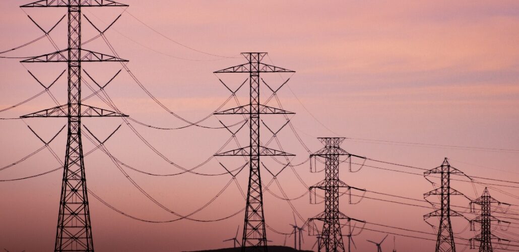 联邦能源管理委员会批准新的输电选址程序 FERC approves new transmission siting procedures