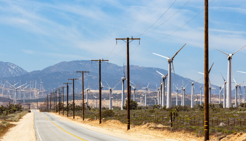 US invests $3.5 B to bolster power grid and deploy clean energy US invests $3.5 B to bolster power grid and deploy clean energy
