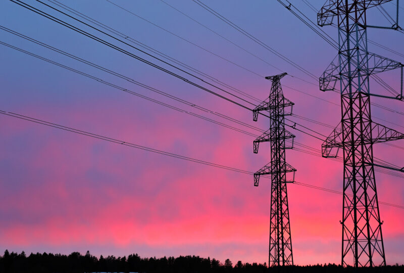 Fingrid to build new transmission line Finnish grid operator to build new transmission line