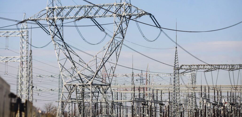 Transelectrica inaugurates 400 kV Arefu substation Transelectrica inaugurates 400 kV Arefu substation