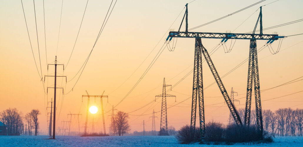乌克兰将开始建设三条战略输电线路 Ukrenergo to begin construction of three strategic power lines