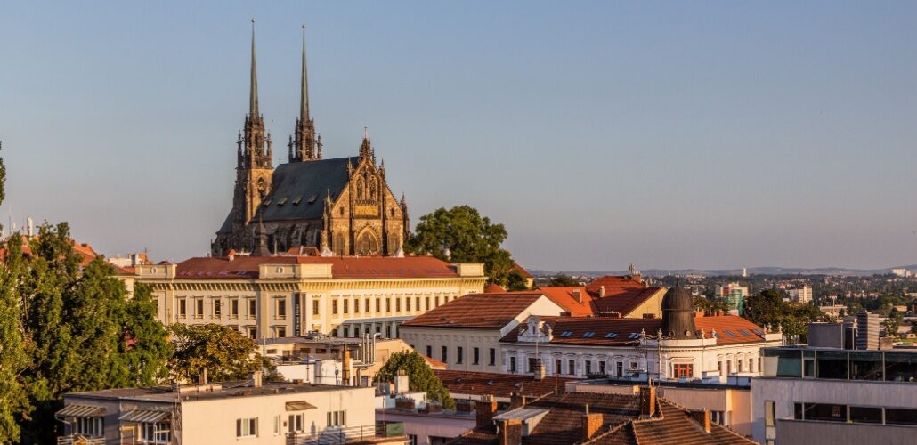 Hitachi Energy invests in GIS and GIL in the Czech Republic Hitachi Energy investment in the Czech Republic