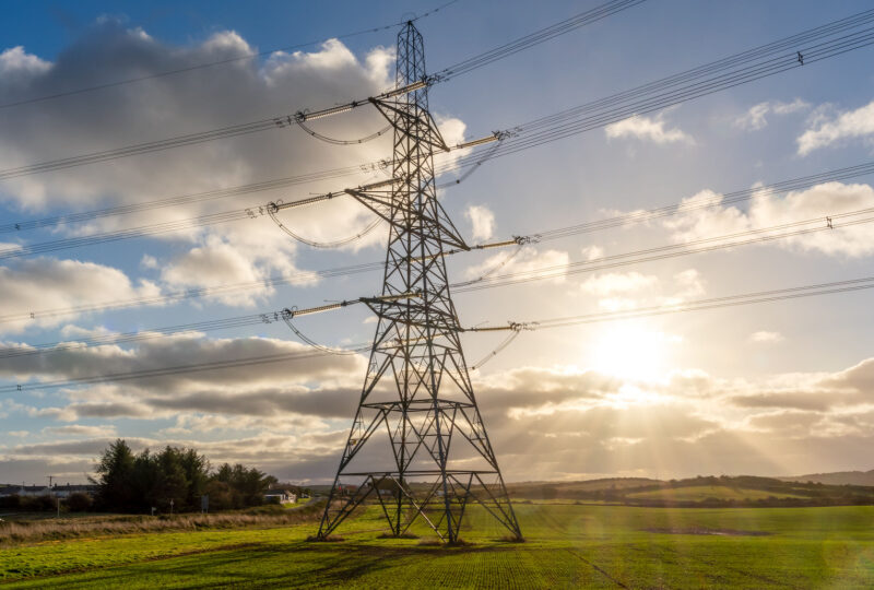 国家电网快速推进架空线路升级工程 National Grid fast-tracks overhead line upgrade project