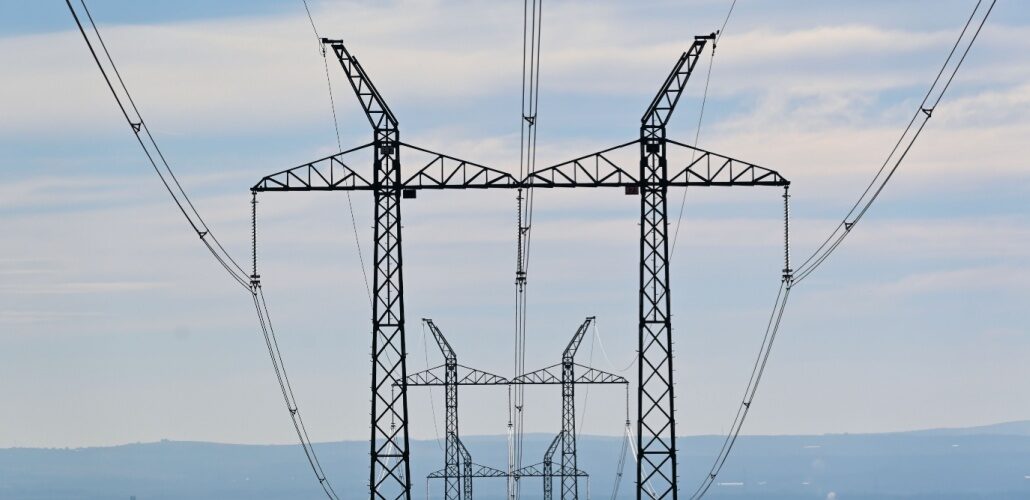 ČEZ secures grid upgrade loan from EIB ČEZ secures grid upgrade loan from EIB