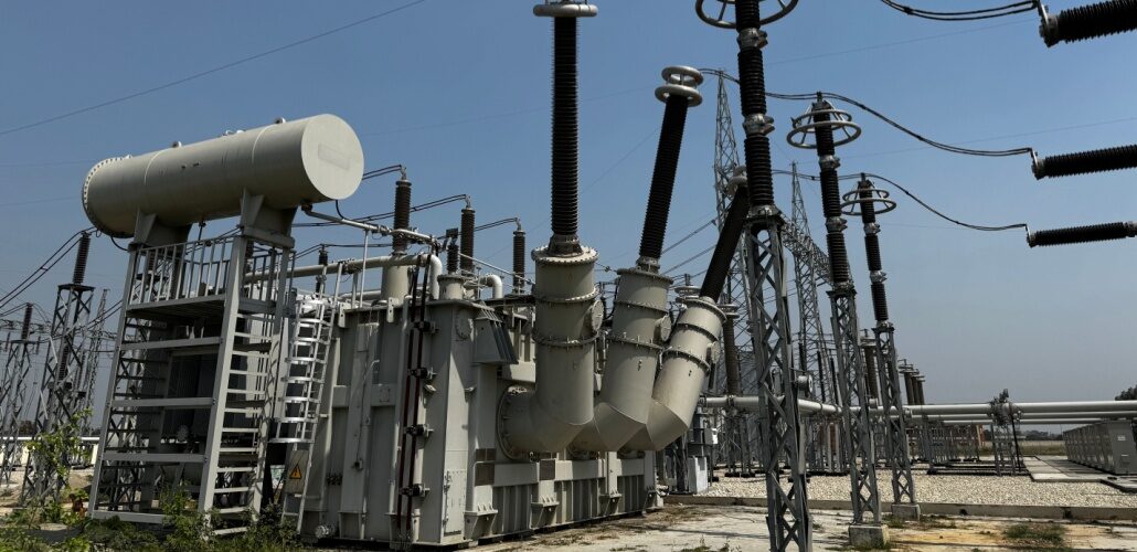 SRS recycles retired transformers to cut waste and costs SRS recycles retired transformers to cut waste and costs
