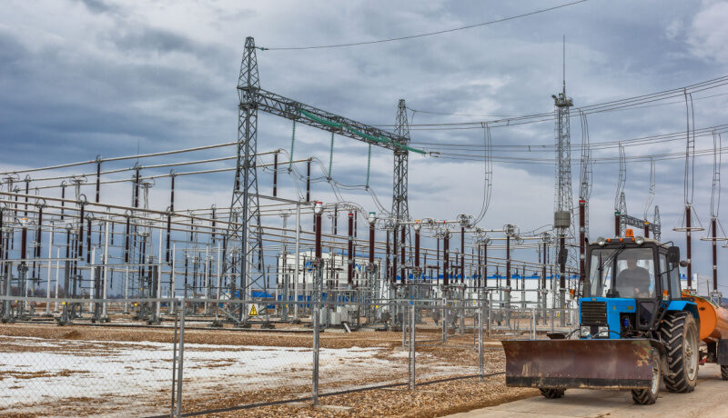 Tractor crashes into high-voltage transformer, causing power outage Tractor crashes into high-voltage transformer
